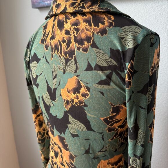 Free People Lucky Shirtee Floral Button Up Size Medium - Picture 7 of 9